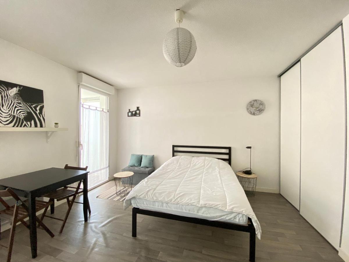 Appartement Joli Avec Terrasse Pres Du Vieux-port